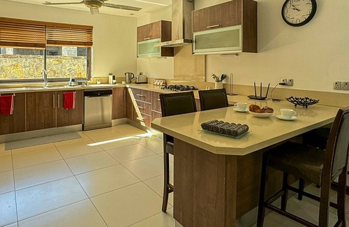 La Preneuse Apartamento | Olana Beach - Premium Apartment by Horizon Holidays