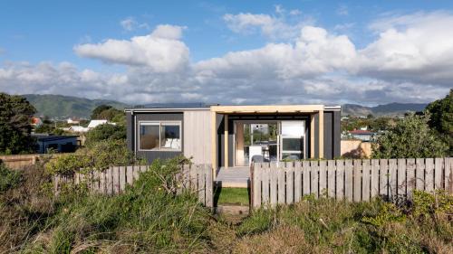 Waikanae Casa | Old Beach Pods, Te Moana