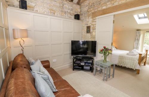 Halford Casa | Old Bothy