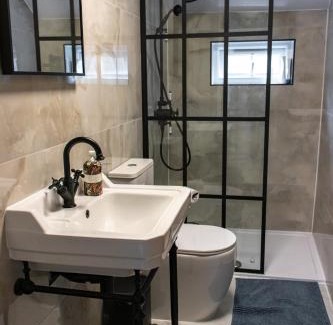 Headington Casa | Old Castle Cottage Retreat