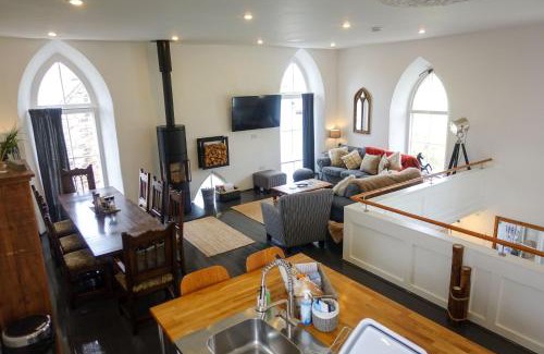 Penzance Casa | Old Chapel