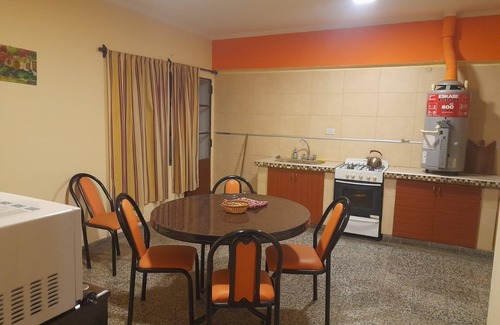 Salta Apartamento | Encanto Antiguo con Comodidades Modernas en el Corazón de Salta - ¡Ideal para Grupos!