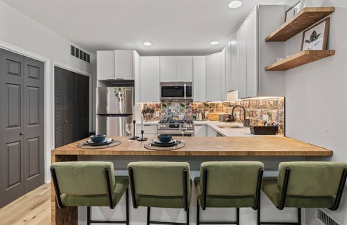 Old City Apartamento | Old City 2 BR Near Historic Sites