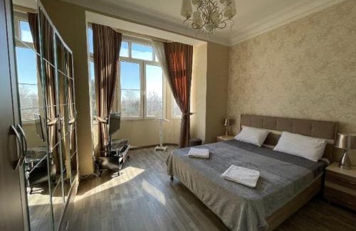 Baku Old Town Apartamento | Old city sea view apartment by Bakuapart