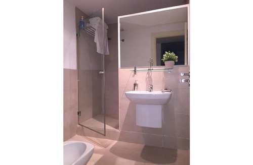 Cuenca Apartamento | Apartamentos Viejo Continente Bajo A