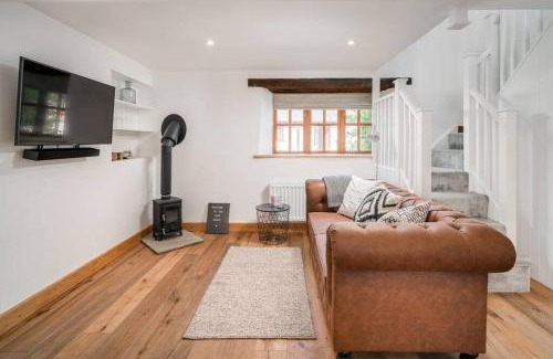 Chackmore Apartamento | Old Dairy Cottage - Cosy and Luxurious!