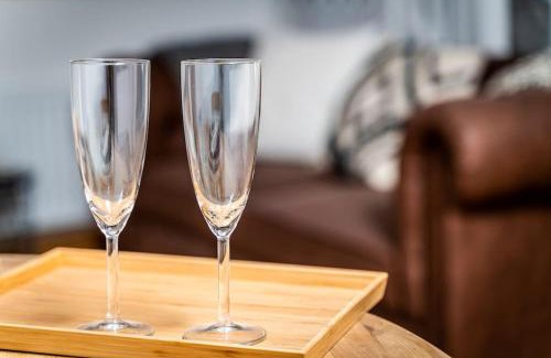 Chackmore Apartamento | Old Dairy Cottage - Cosy and Luxurious!