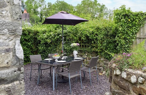 New Quay Cabaña | Old Farm House Cottage - UK47320