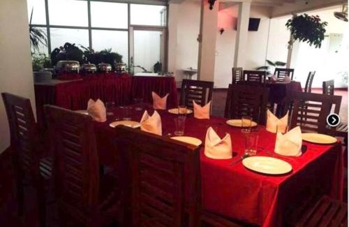 Minuwangoda Hotel | Old Fashion Hotel