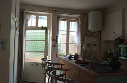 Le Creusot Casa | Old-fashioned detached house with pets welcome!