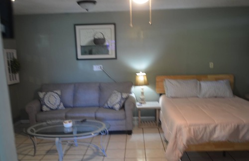 Florida South Atlantic Coast Cabaña | Old Florida, country cottage. Relax with nature on this 420friendly hobby farm.