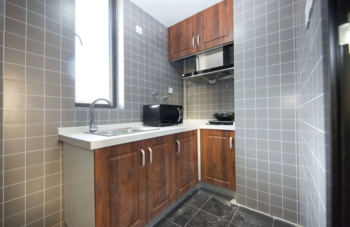 Huaihai Road Commercial Area Hotel | Old French Concession Coziness Xuhui