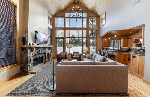 Truckee Casa | Old Greenwood Cabin 28