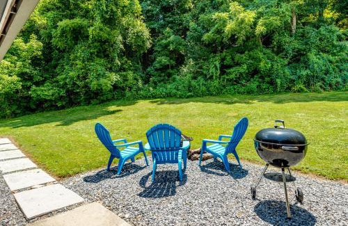 Swannanoa Casa | Old Lytle Cove Rd - Upper & Lower