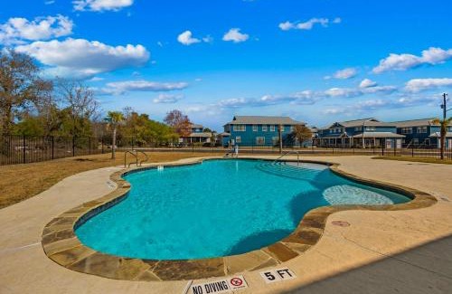 Gruene Apartamento | Old Mills Resort OM A4