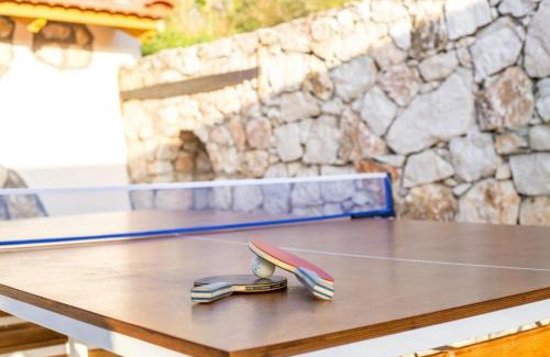 Salakos Casa | Old Nest House