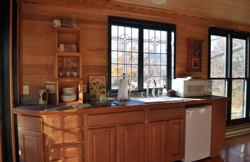 Haywood Casa | Granja de caballos Old Rag View con Log Lodge y Treehouse