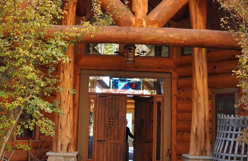 Haywood Casa | Granja de caballos Old Rag View con Log Lodge y Treehouse