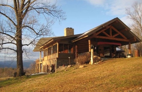 Haywood Casa | Granja de caballos Old Rag View con Log Lodge y Treehouse