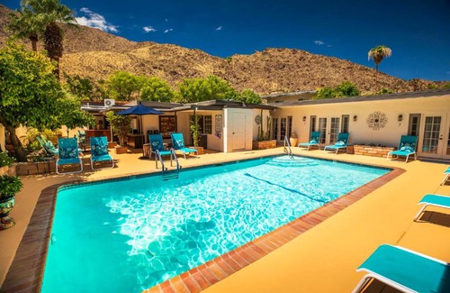 Historic Tennis Club Hotel | Old Ranch Inn - Adults Only 21 & Up