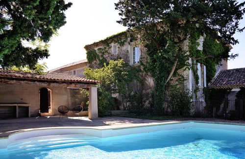 Violes Casa | Antigua Bastide renovada en el corazón de los viñedos en la finca vinícola Odylée