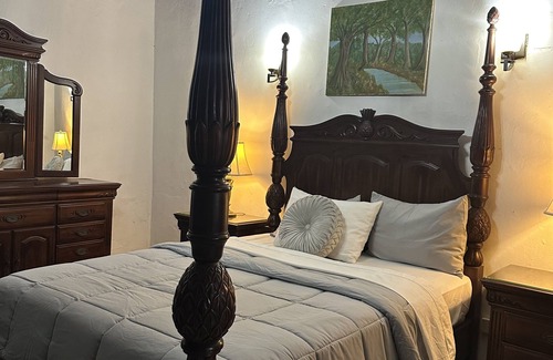 San Juan Casa | Old San Juan Colonial Apartment with balconies