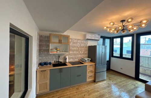 Mercado Apartamento | OLD SAN JUAN- The Penthouse on Fortaleza Street- KING BED