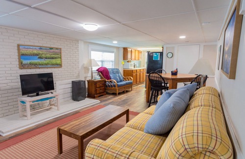 Sunset Beach Cabaña | Old School Beach Cottage with Flair