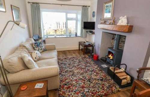 Cemaes Bay Casa | Old School House