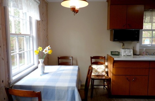 Silver Beach Casa | Old Silver Private Beach, 5 minute walk to white sandy shore!