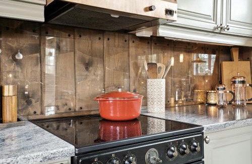 Orkdal Casa | Old Swiss Hotel Charm In Seljestad