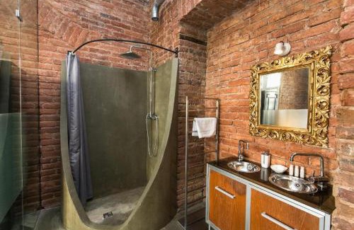 Stare Mesto Apartamento | OLD TOWN - 4 Room 2 Bathroom Apartment