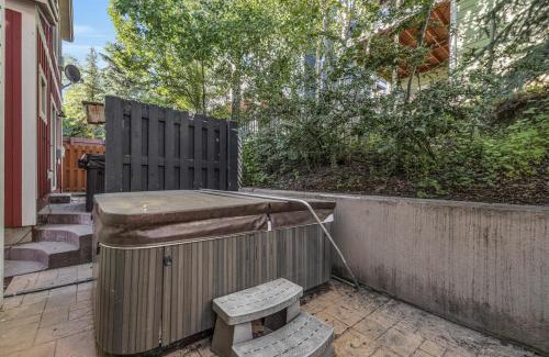Downtown Park City Casa | Old Town 4BR, Walk to Resort & Main Street