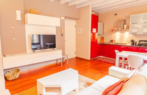Desenzano del Garda City Centre Apartamento | Old Town Alley - Dos Habitaciones Piso, Capacidad 4