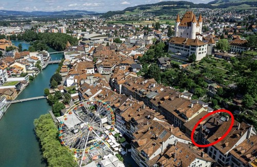 Thun Apartamento | Old town apt in the heart of Thun with garden