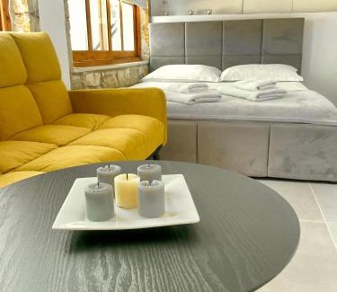 Dhermi Apartamento | Old Town Charm