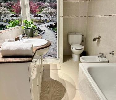 Bilbao Old Town Apartamento | Old town city center 110m By Sleep in Bilbao