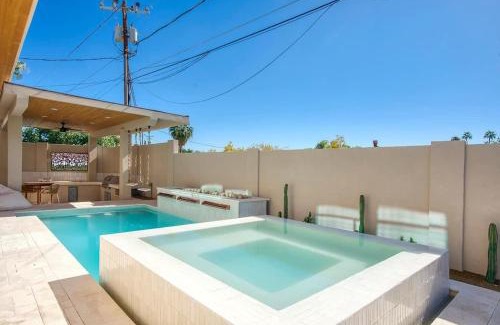 South Scottsdale Casa | Old Town Coolidge by HoZho