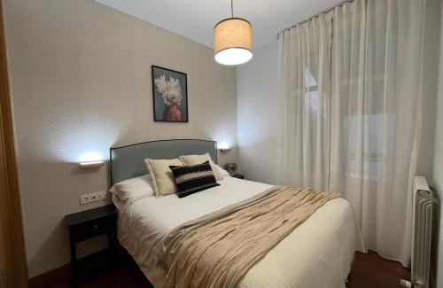 Casco Viejo Apartamento | Old Town Core next to Plaza Nueva