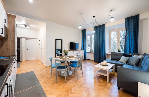 Old Town Apartamento | Old Town Eclectic Apartment for 6 people