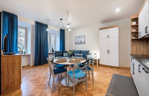 Old Town Apartamento | Old Town Eclectic Apartment for 6 people