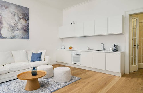 Josefov Apartamento | Old Town luxury apartment/Sauna/Bathtub/AC/Fireplace
