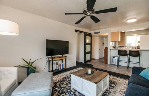 South Scottsdale Condominio | Old Town Scottsdale 1 Bdrm Condo in Prime Location!