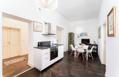 Kleparz Apartamento | Old Town Spacious Apartment