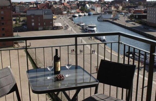 Wismar Casa | Vista del casco antiguo en el almacén de Ohlerich