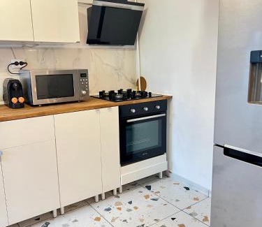 Targoviste Apartamento | Old Town View- UltraCentral Apartment