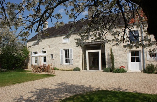 Tailly Casa | casa antigua bodega