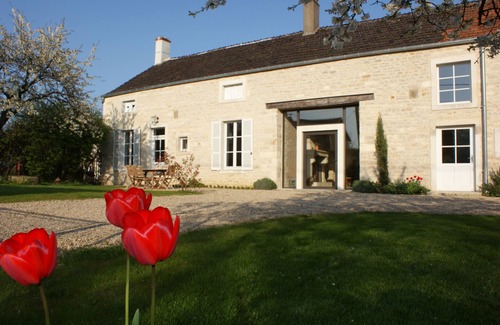 Tailly Casa | casa antigua bodega