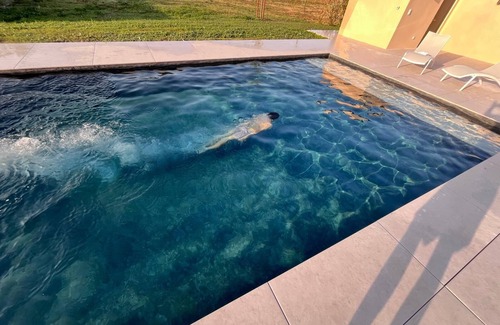 Jau-Dignac-et-Loirac Casa | Gran casa / villa, ideal para 12 personas, reformada en 2015.