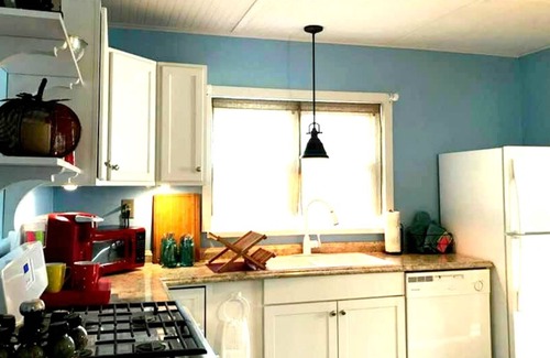 Cross Lanes Cabaña | Cabaña Country-Chic de Old Woodland Acres